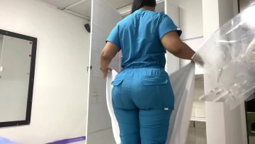 Curvy Latina Gets Oiled Clinic